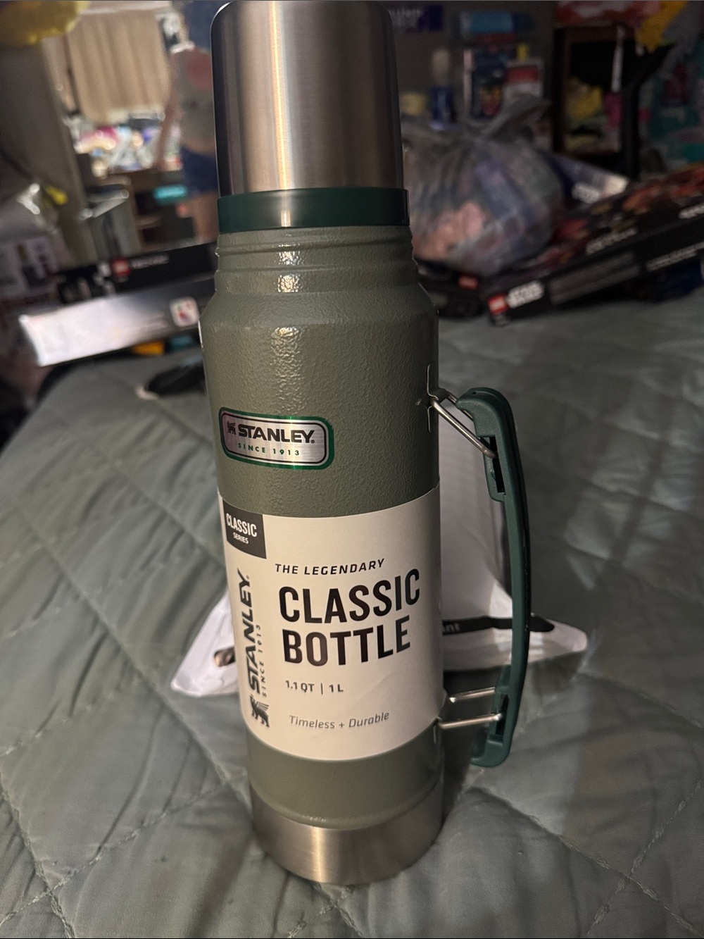 Stanley Classic Bottle Green with Stainless Accents - Picture 2 of 2